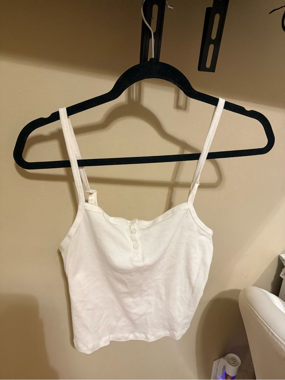🩷Victoria secret Women’s White Ribbed Henley Cami Tank Top -
